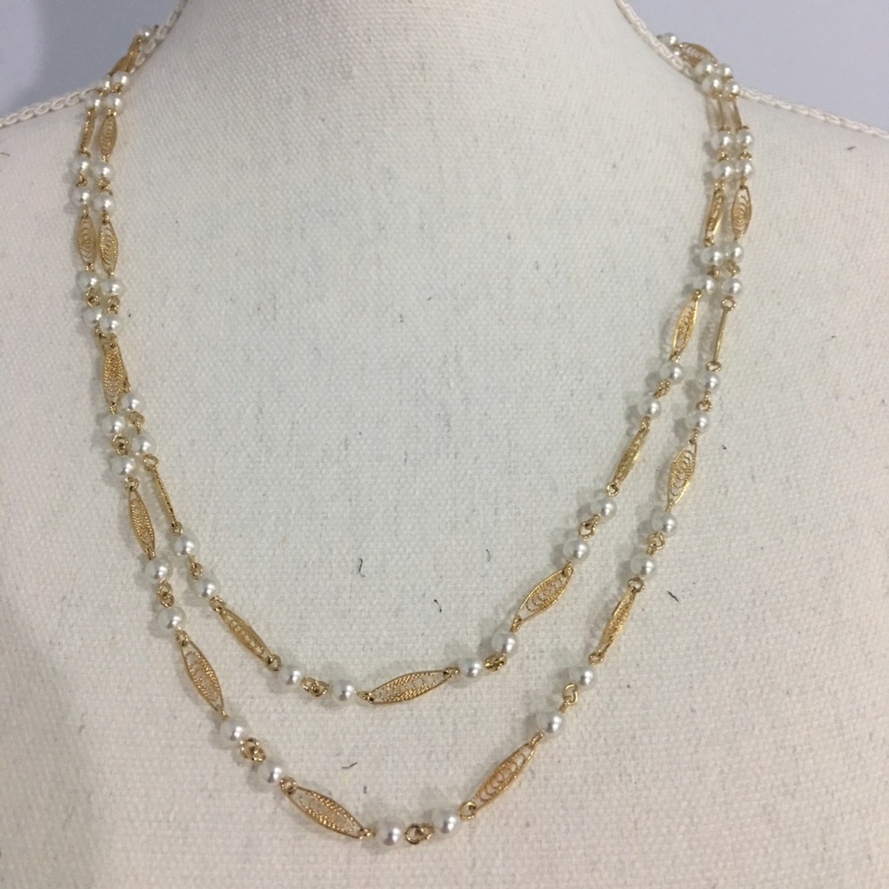 2 layers gold pearls necklace